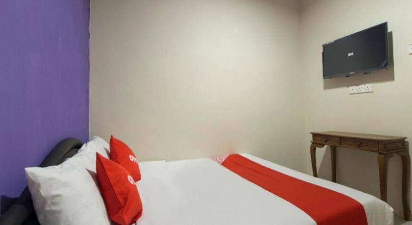 Oyo 44100 Hotel Casavilla Petaling Dzsaja Kültér fotó