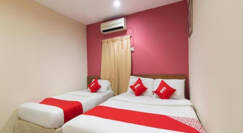 Oyo 44100 Hotel Casavilla Petaling Dzsaja Kültér fotó