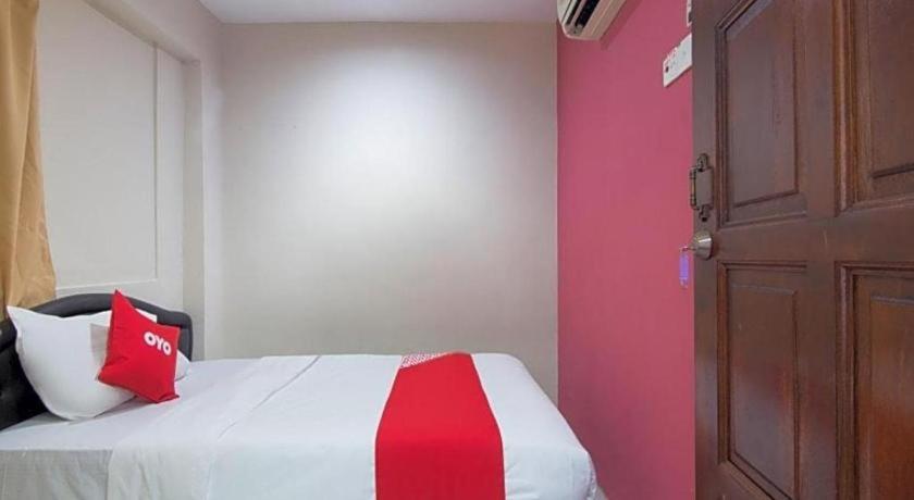 Oyo 44100 Hotel Casavilla Petaling Dzsaja Kültér fotó