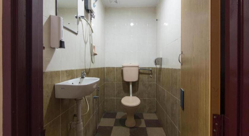 Oyo 44100 Hotel Casavilla Petaling Dzsaja Kültér fotó